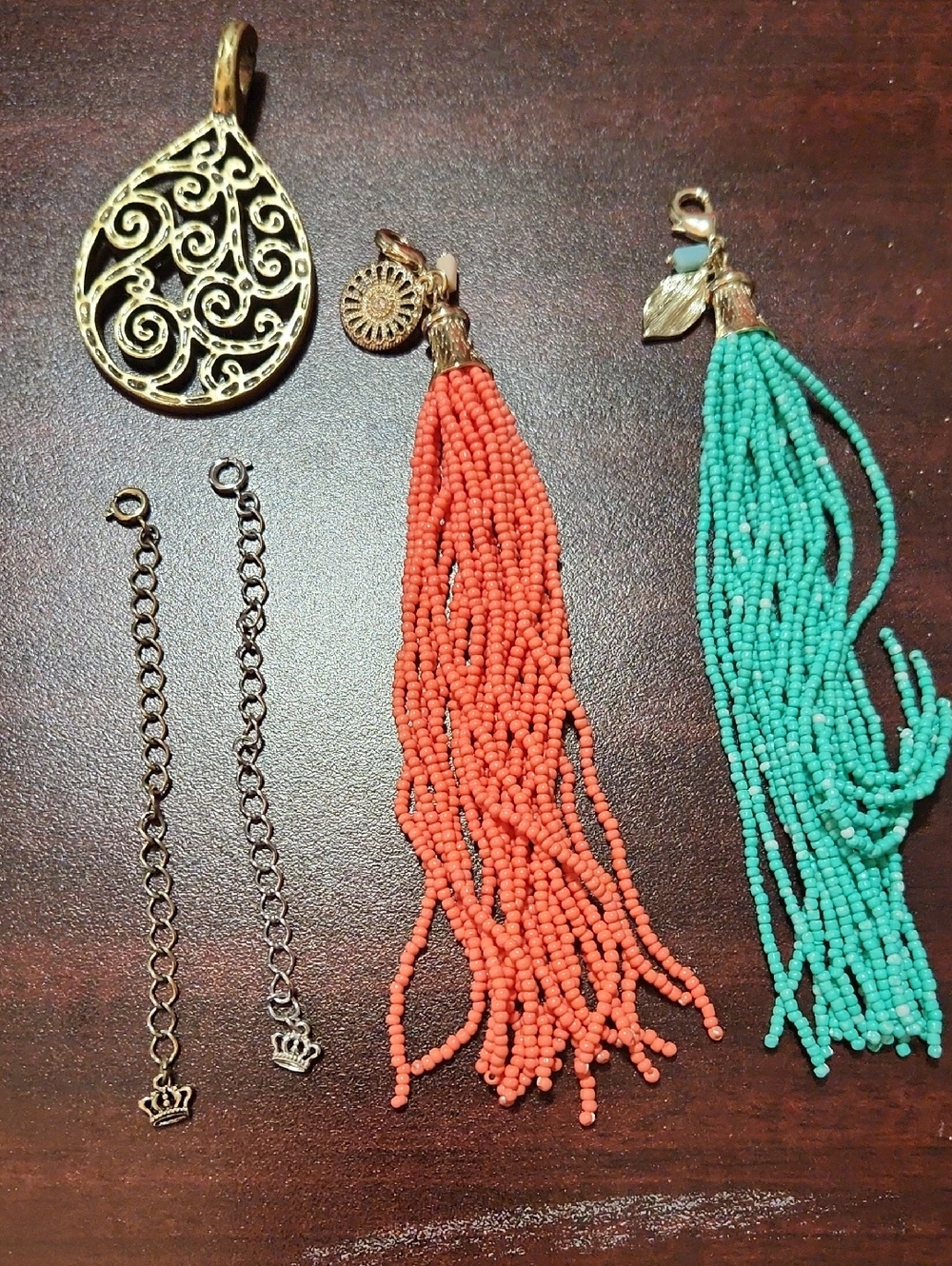 Premier Designs Pendants & Extenders